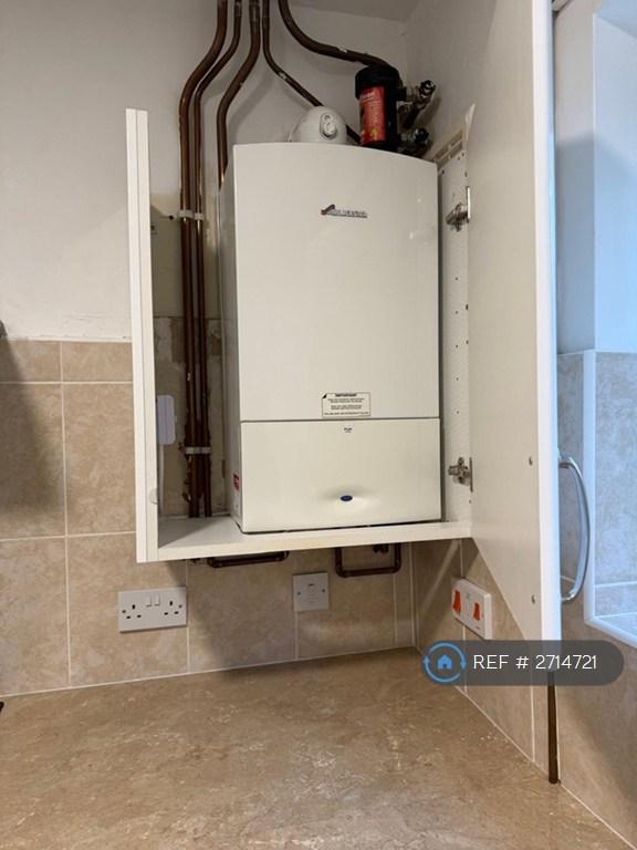 3 bedroom house in Cross Farm Road, Birmingham, B17 (3 bed) (#2714721)