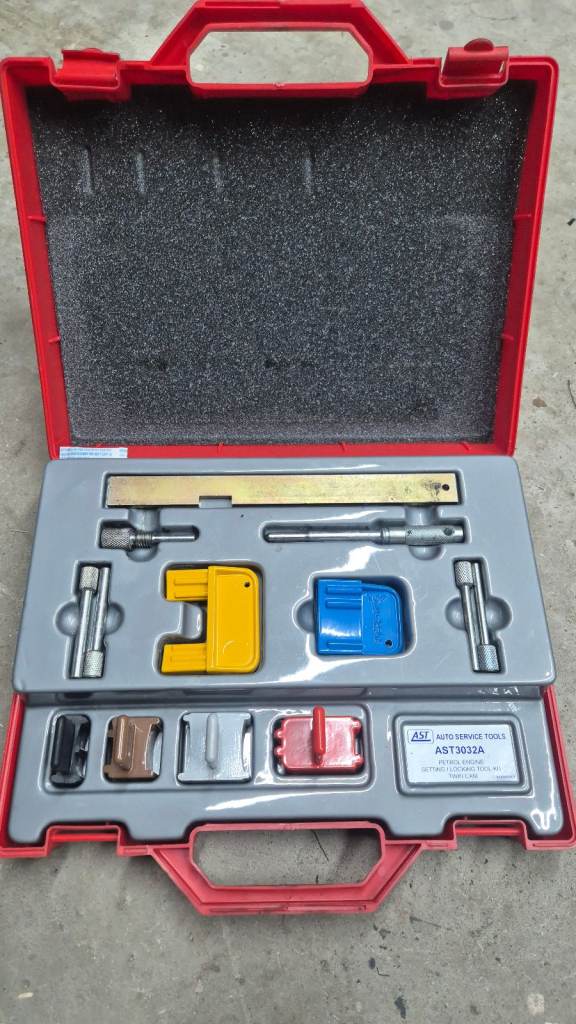 Cam locking tools