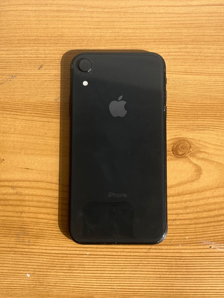 iPhone XR - 64 GB