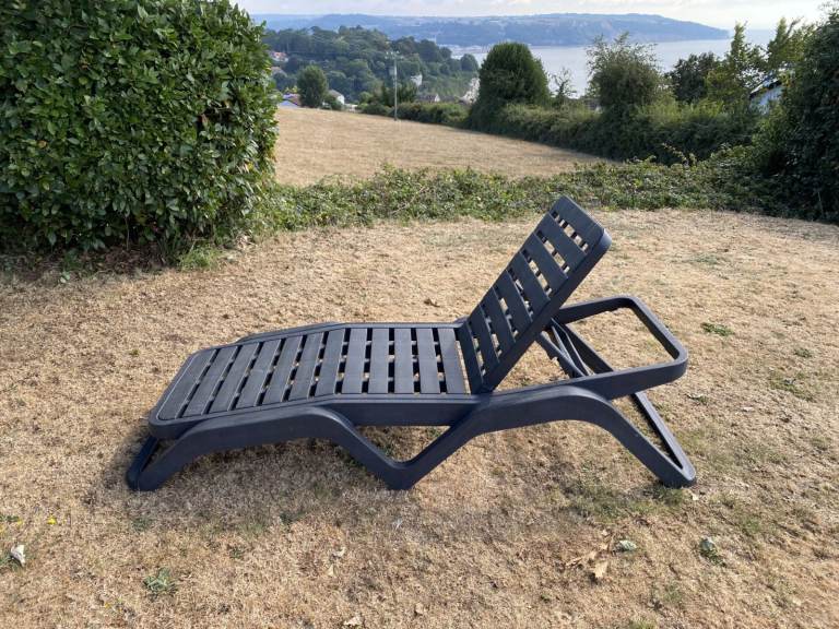 Sun loungers 