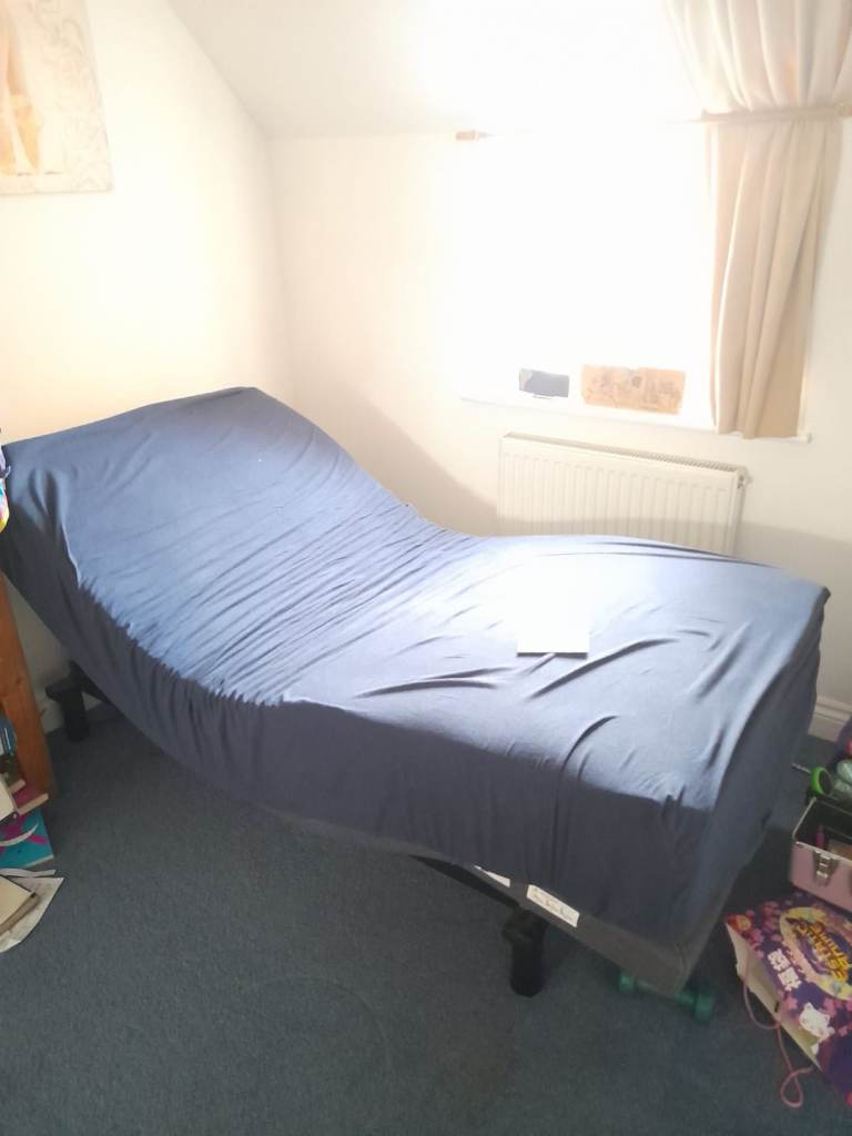 Dreams Sleepmotion 200i Electric Adjustable Single Bed 