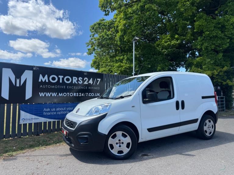 Fiat Fiorino FIORINO 1.3 16V MULTIJET TECNICO START STOP DIESEL VAN+SAT