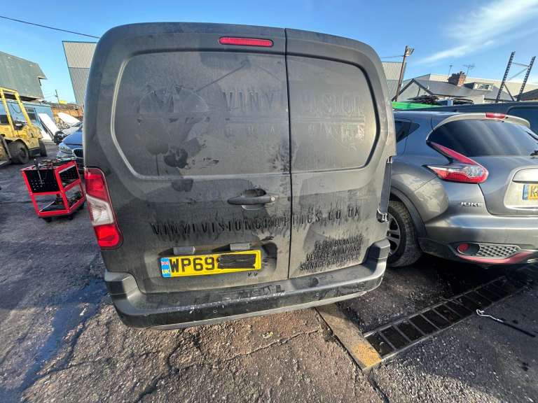 2019 VAUXHALL COMBO CARGO 2300 1.5 TURBO D 100PS H1 SPORTIVE VAN BREAKING FOR PARTS