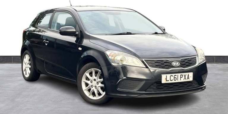2011 Kia pro ceed special editions diesel 1.6 crdi vr-7......£35 road tax