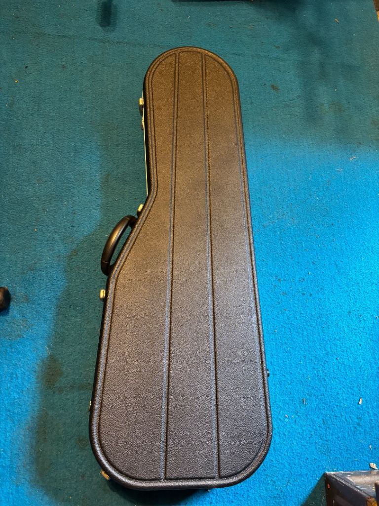 Hiscox Pro -11 large Clssical Guitar Case