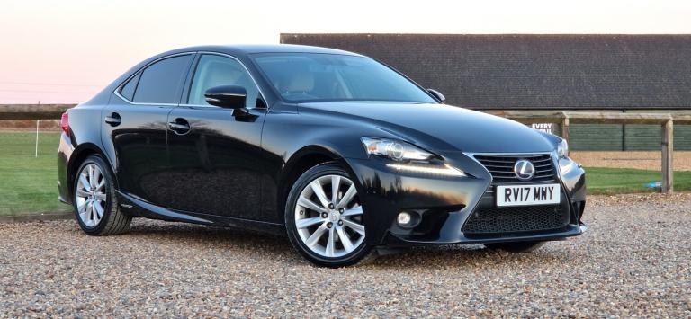 2017 Lexus IS 300h Luxury 4dr CVT Auto SALOON Petrol/Electric Hybrid Automatic