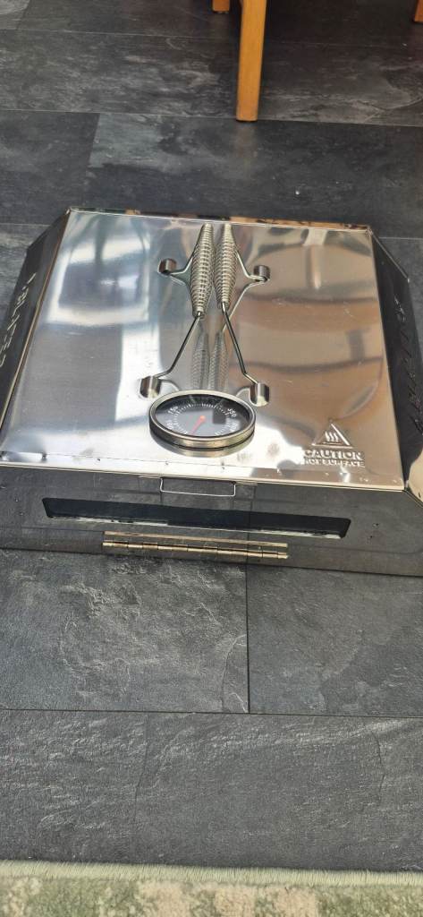 Blaze Box BBQ Pizza Oven with Temperature Gauge for Outdoor Garden Barbecues
