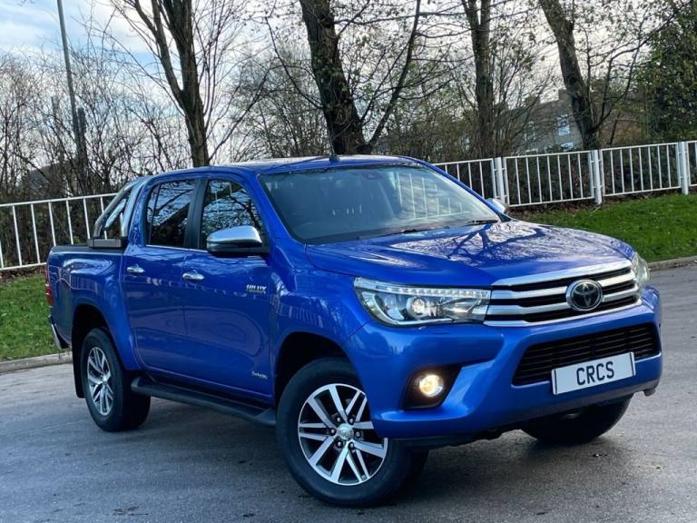 2018 Toyota Hilux 2.4 D-4D Invincible Pickup Double Cab 4dr Diesel Manual 4WD Euro 6 (s/s) (T PIC...