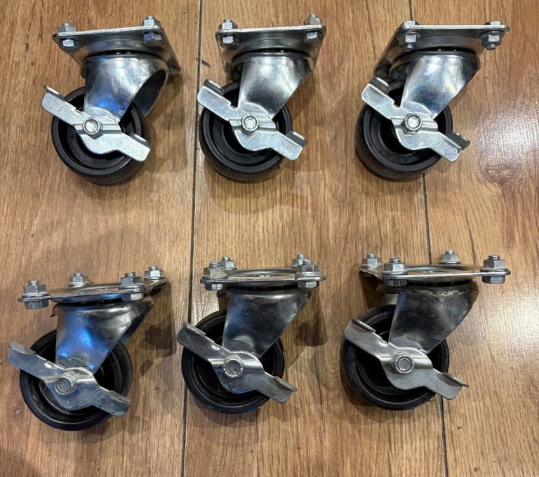 Heavy duty caster wheels 6 of them