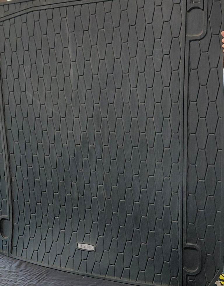 Jaguar Sportbrake boot liner