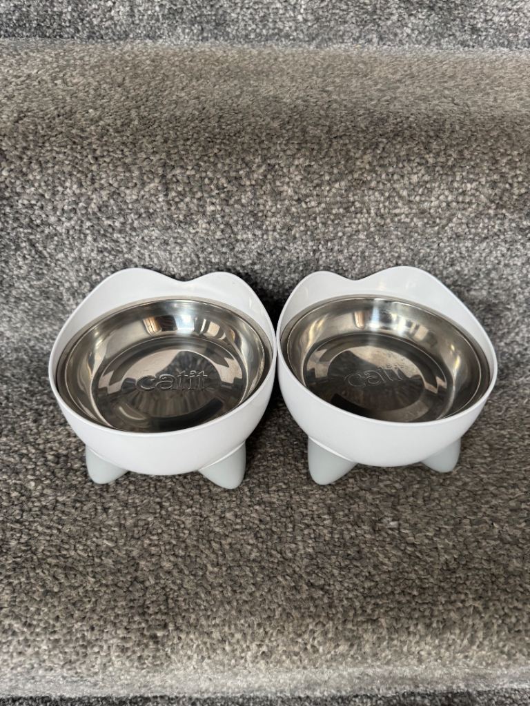 Catit pixi cat bowls 