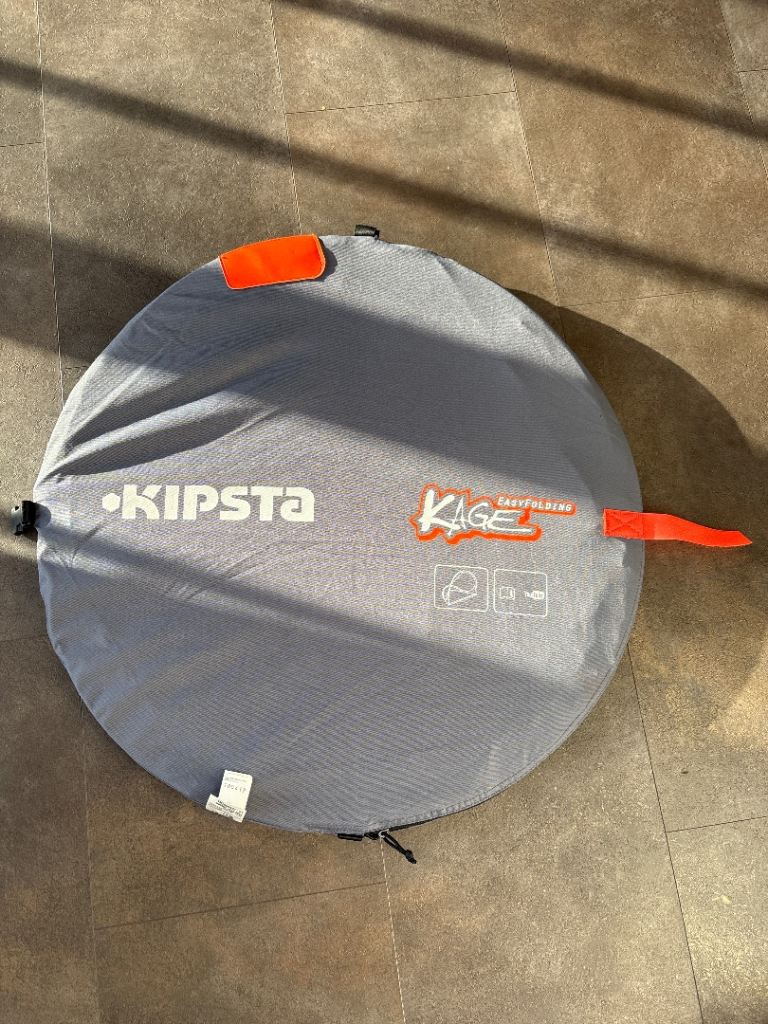 Foldable football goal