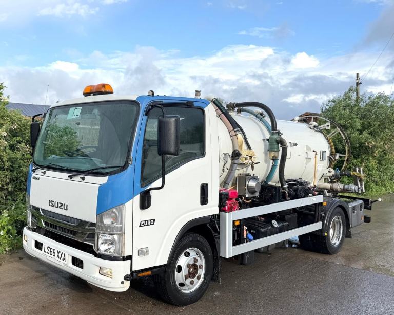 2018 ISUZU FORWARD N75.150 VACUUM TANKER WASHDOWN MANUAL EURO-6 NO VAT 4 EXPORT