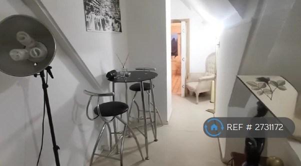 3 bedroom house in Tinkers Lane, Swindon, SN4 (3 bed) (#2731172)