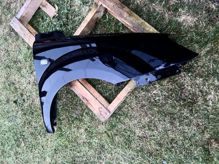 Alfa Rome driver side fender