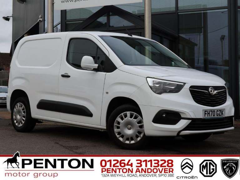 2020 Vauxhall Combo 1.5 Turbo D 2300 Sportive L1 H1 Euro 6 4dr PANEL VAN Diesel Manual
