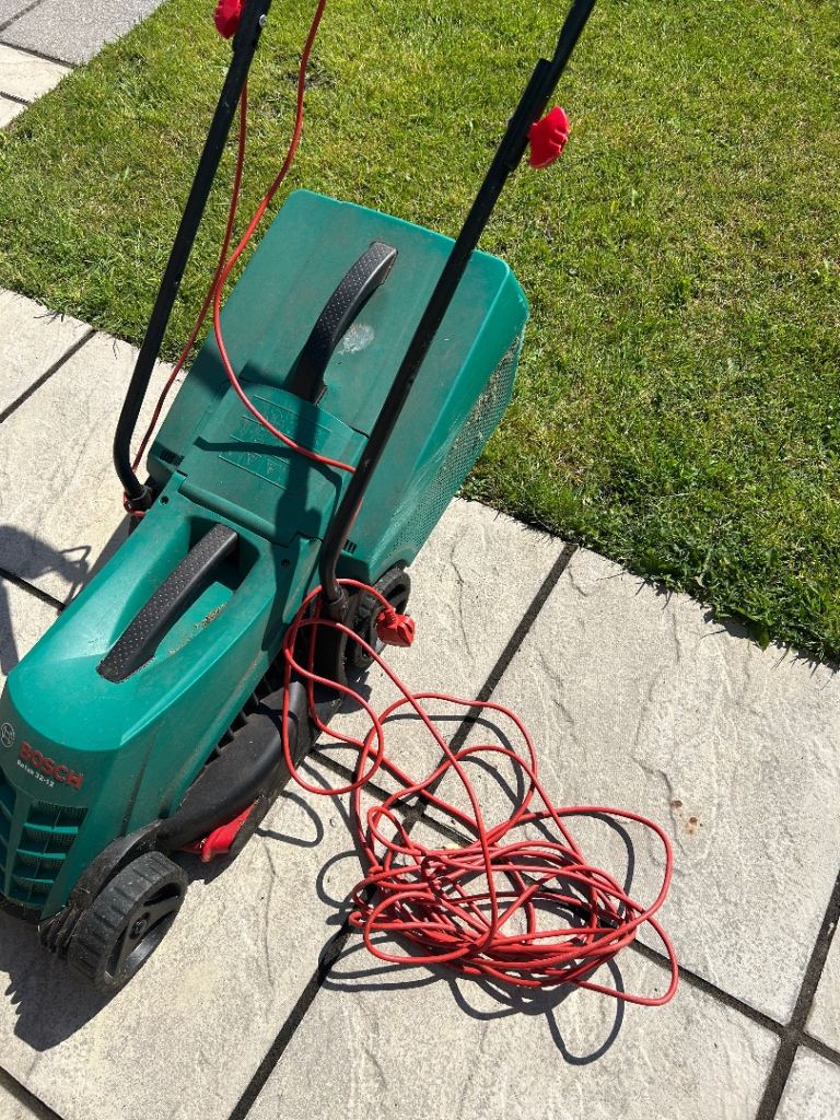 Bosch Rotak 32-12, excellent condition, very little use.
