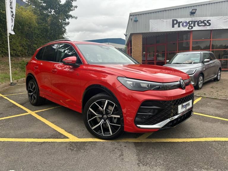 2024 Volkswagen Tiguan 1.5 TSI eHybrid 19.7kWh R-Line SUV 5dr Petrol Plug-in Hybrid DSG Euro 6 (s...