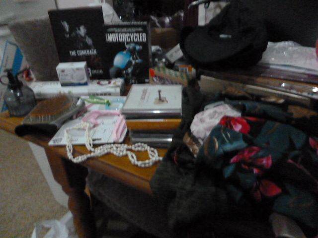 FREEBIES - clothes plu size, Motorbike DVD, Elvis, CDs, diamond art,xmas dec etc