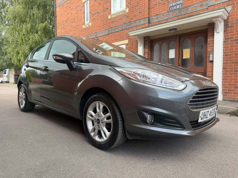 2016 Ford Fiesta 1.25 82 Zetec 5dr HATCHBACK Petrol Manual