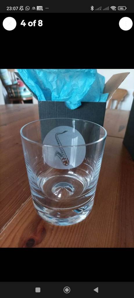 2 Four Hands Tumblers Music Theme BN 