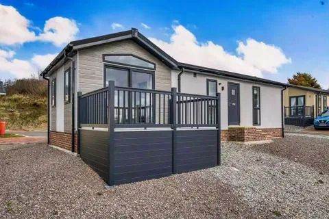 in just £150,000 , Mobile & Park Home for sale in North Devon, Retirement Mobile Home, in London