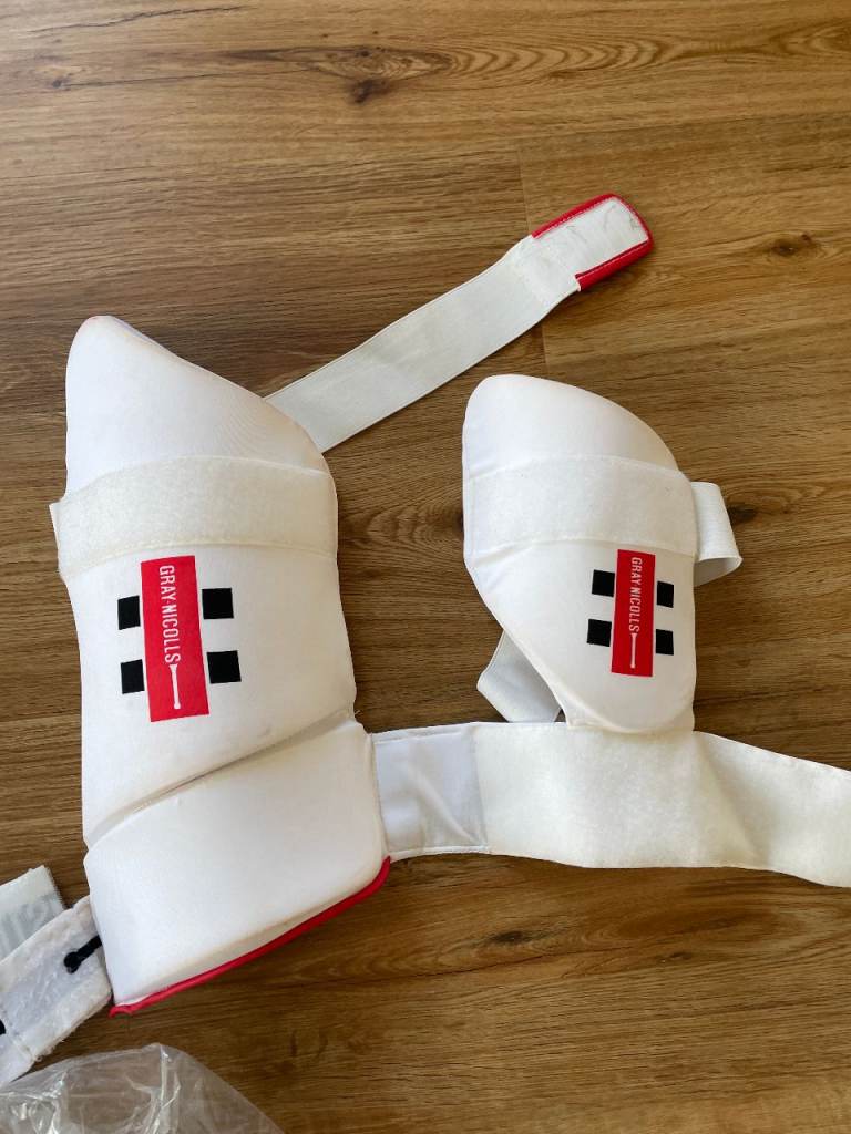 All In One Academy Cricket Thigh Pads - For Right Handed Batsman