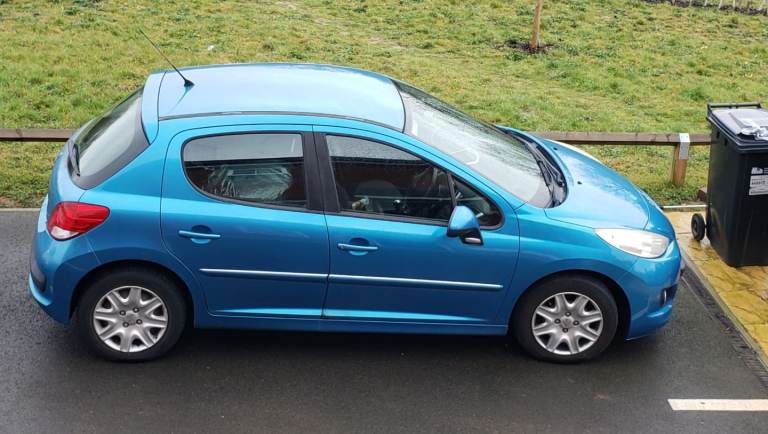 Peugeot, 207, Hatchback, 2012, Manual, 1560 (cc), 5 doors