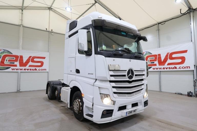 2018 (18 PLATE) Mercedes Benz ACTROS 2446 6x2 Euro 6 Tractor Units