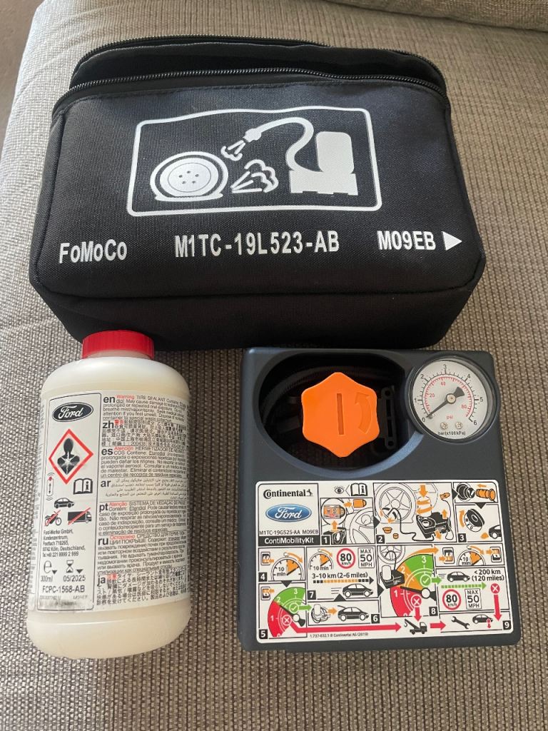 Ford inflation pump brand new 