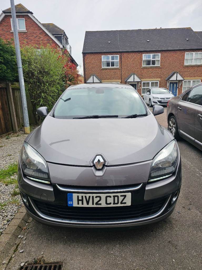 Renault, MEGANE, Hatchback, 2012, Manual, 1598 (cc), 5 doors