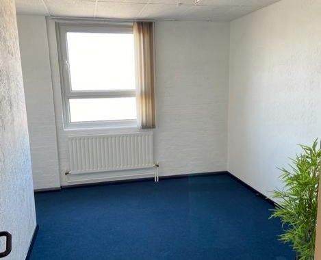 COMMERCIAL UNITS IN HUCKNALL TO RENT