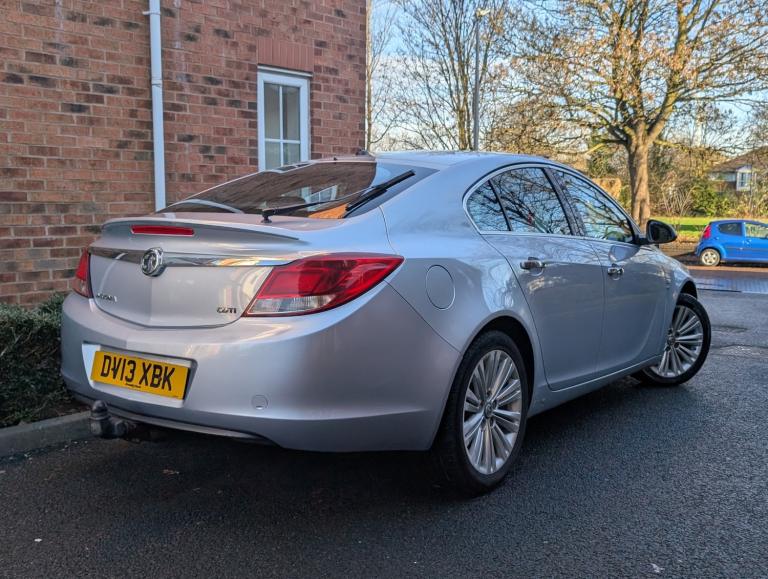 2013 Vauxhall Insignia 2.0 CDTi SE [160] 5dr HATCHBACK Diesel Manual