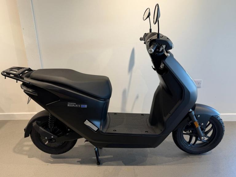 2024 HONDA EM1 E, Pre-registered Electric Scooter