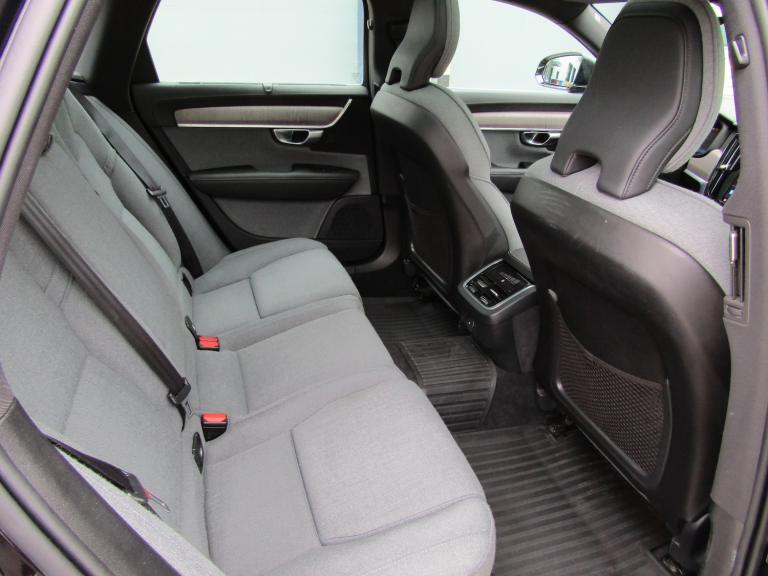 2022 Volvo V90 2.0 B4 MHEV INSCRIPTION AUTO EURO 6 (s/s) ESTATE 5DR PETROL LHD UK REG Estate Petr...