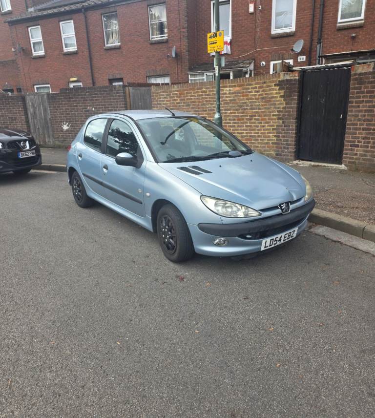 Peugeot, 206, Hatchback, 2005, Manual, 1124 (cc), 5 doors