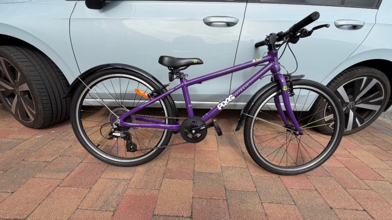  Frog 62 Kids Hybrid Bike (24-inch Wheels) – Good Condition