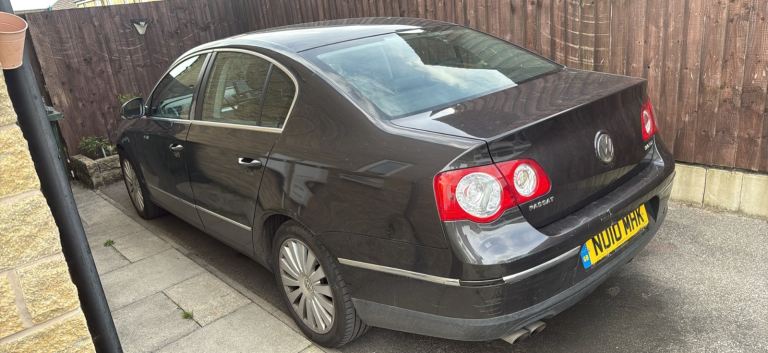Volkswagen, PASSAT, Saloon, 2010, Manual, 1968 (cc), 4 doors