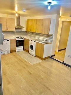 1 Bedroom Flat in Ladypool Road