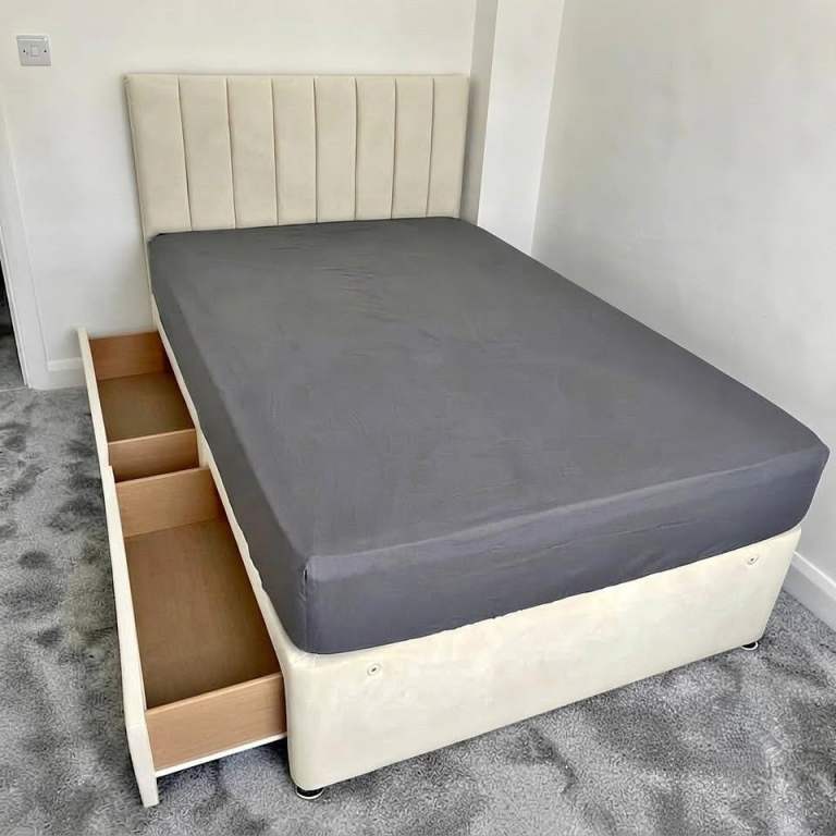 📞 Book Now! BRAND NEW 4FT Small Double Divan Bed – Foam Mattress – 25% OFF