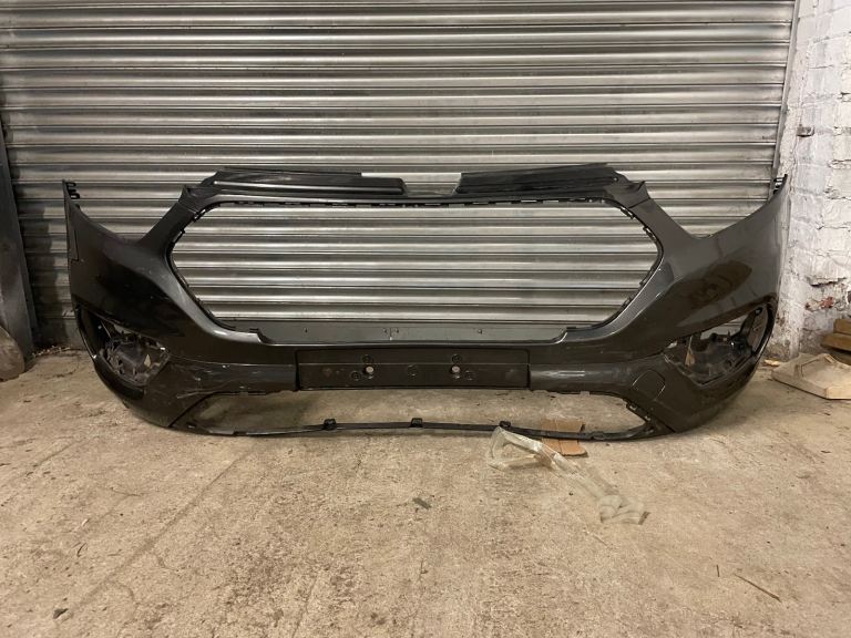 FORD TRANSIT CUSTOM SPORT LIMITED FRONT BUMPER WITH PDC HOLES (2018-2023)