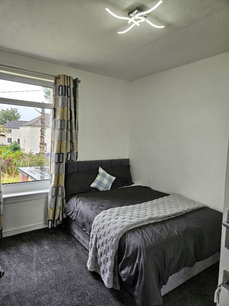 Room for rent 