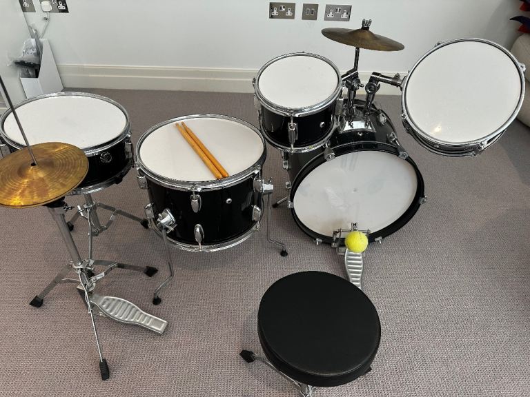 Kids drum kit