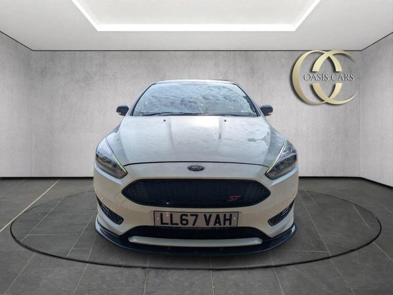 FORD FOCUS 1.0T EcoBoost ST-Line Auto Euro 6 (s/s) 5dr 2017