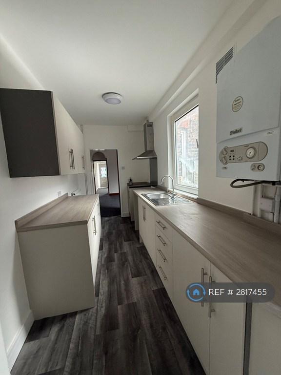 2 bedroom house in Jervis St, Stoke-On-Trent, ST1 (2 bed) (#2817455)