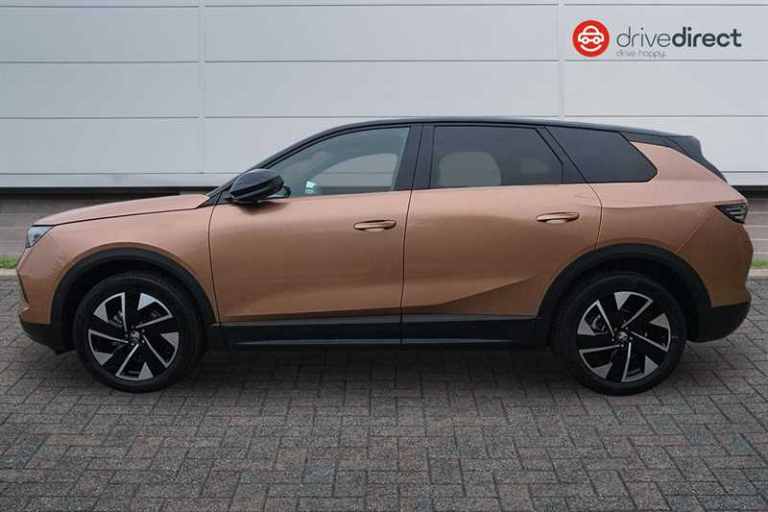 2025 Vauxhall Grandland 1.2 Hybrid [136] Ultimate 5dr e-DCT6 [Pan Roof] HATCHBACK PETROL Automatic