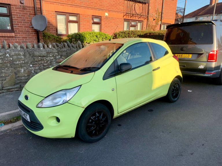 £37 road tax - Ford Ka. 1.3