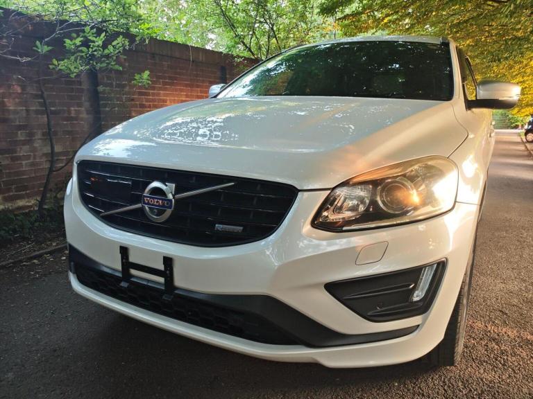 VOLVO XC60 2.0 T5 R-Design Lux Nav Auto Euro 6 (s/s) 5dr 2015