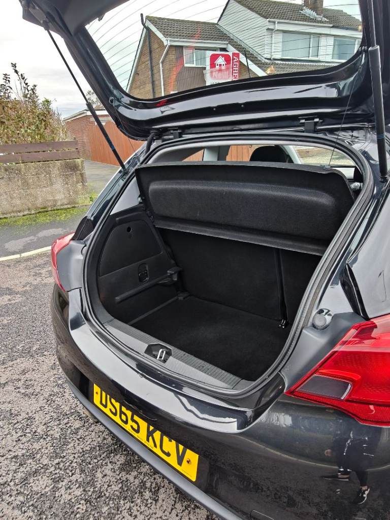 Vauxhall, CORSA, Hatchback, 2015, Manual, 1398 (cc), 3 doors