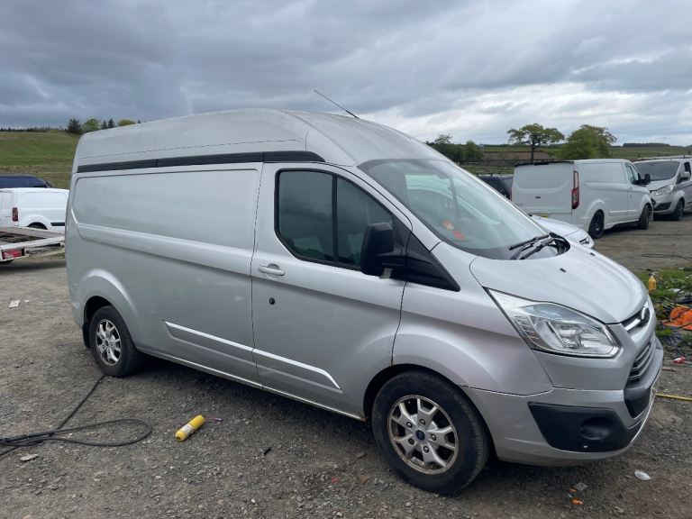 Transit custom 2.2 tdci 155 limited 2014